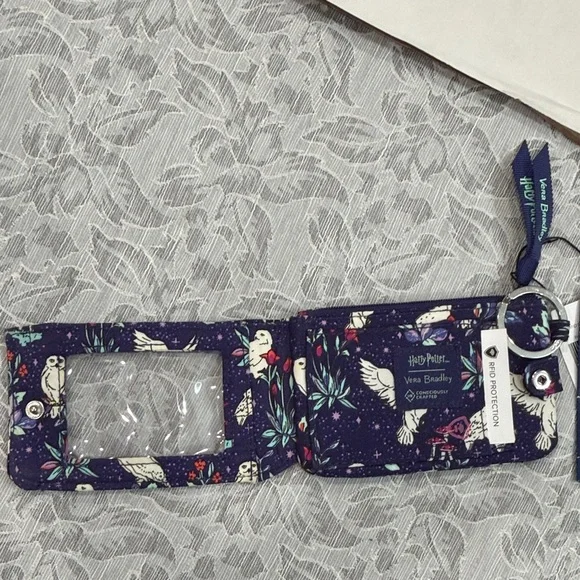 Vera Bradley Harry Potter Wallet NWT - Picture 4 of 7